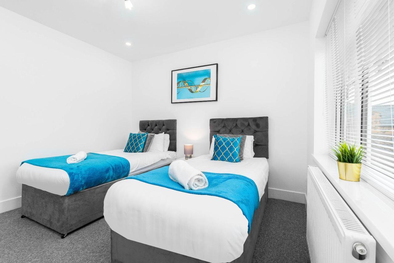 5 Bedroom House - 10 Guests - Multiple Off Street Parking - Garden - Smart Tv - Wifi - Contractors - Families - Groups Birmingham Exterior foto
